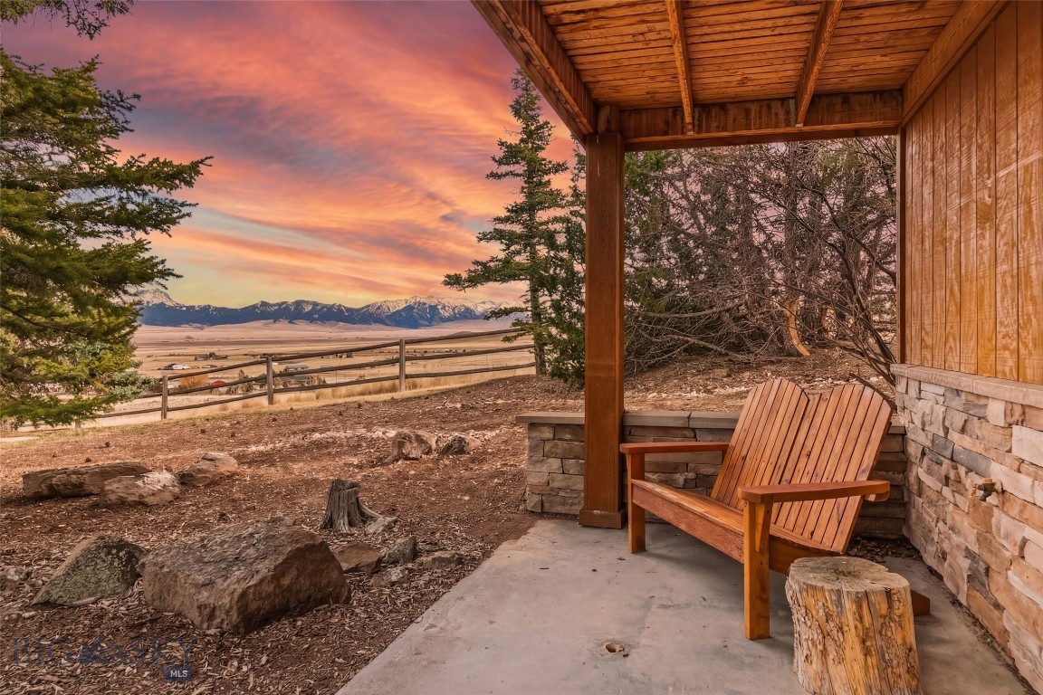 Shining Mountain Unit II - Residential