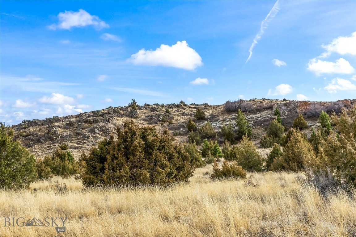 Shining Mountain Unit II - Residential