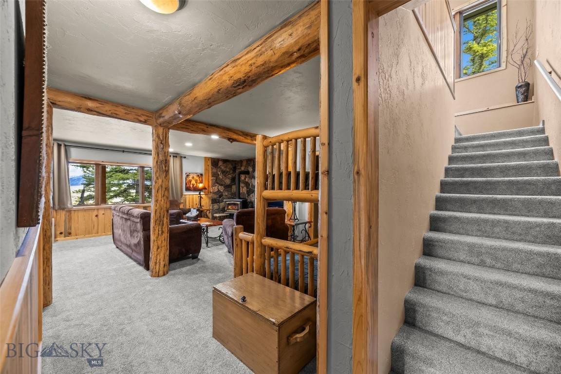 Shining Mountain Unit II - Residential