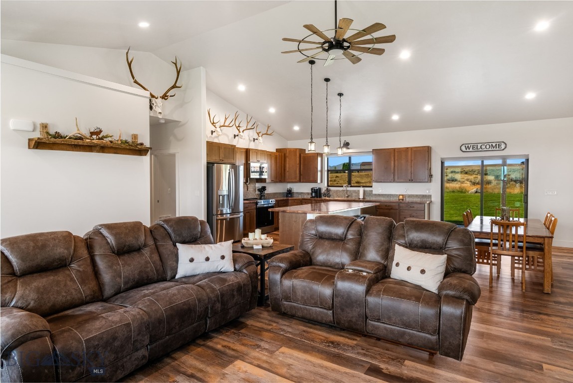 Two Rivers - Residential