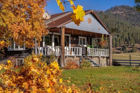 Photo of 4 Courtier Rd, Thompson Falls, MT 59873 (MLS # 404738)