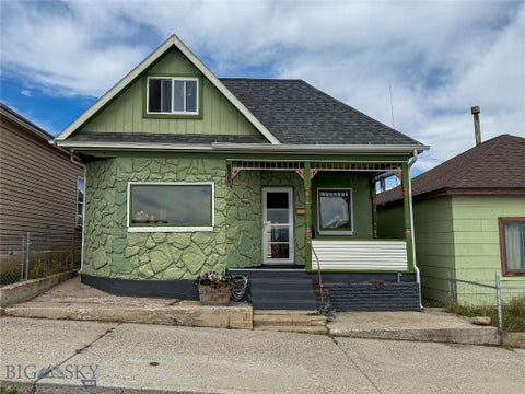 Photo of 1005 Hornet Street, Butte, MT 59701 (MLS # 414923)