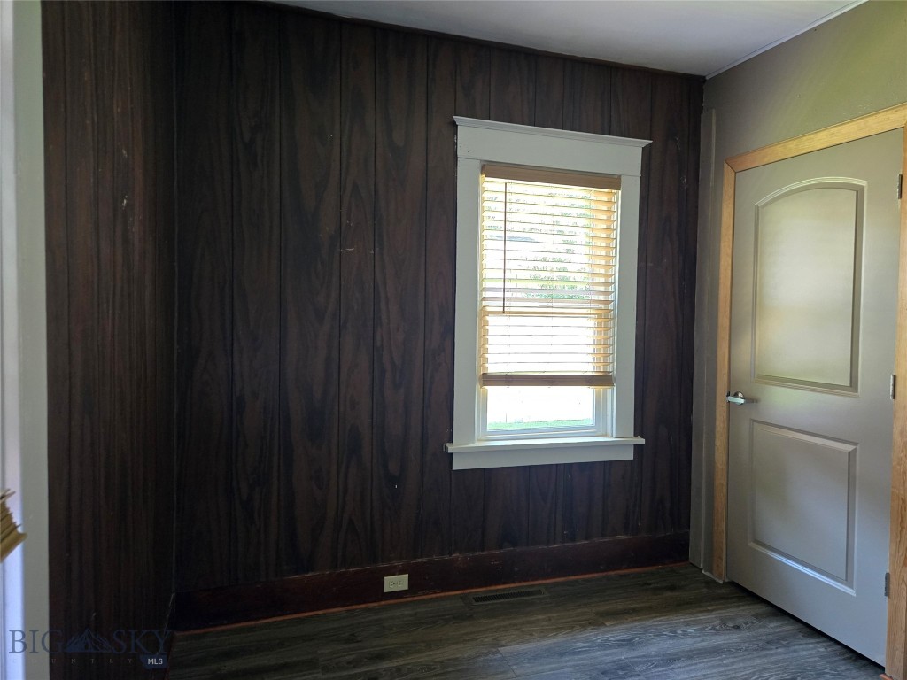 Butte, Montana 59701, United States, 2 Bedrooms Bedrooms, ,1 BathroomBathrooms,Residential,Active,162401