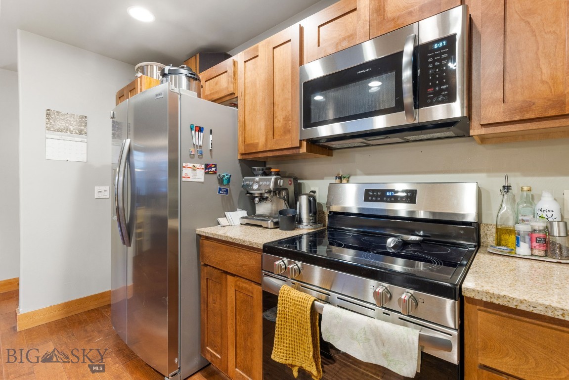 Oak Springs - Residential