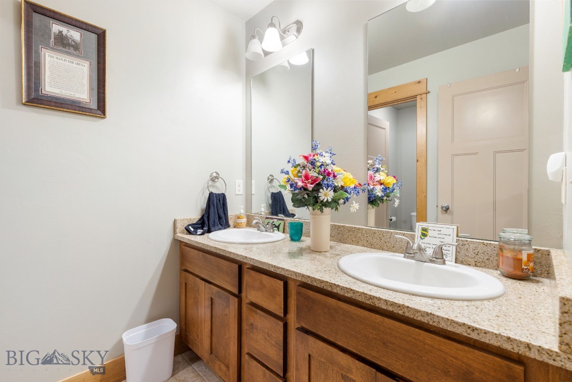 Oak Springs - Residential