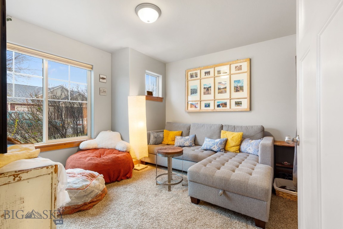 Oak Springs - Residential