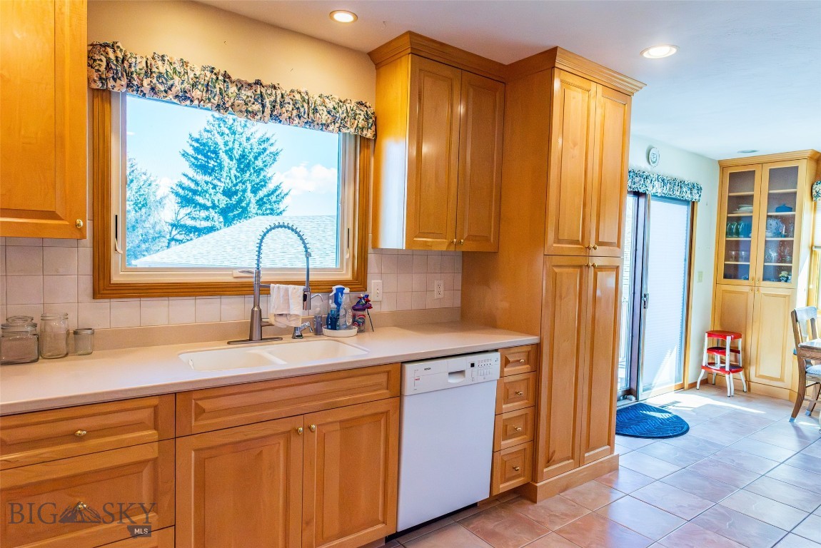 Unknown Lode - Residential