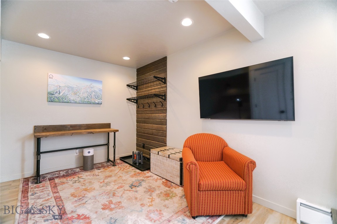Hill Condos - Residential