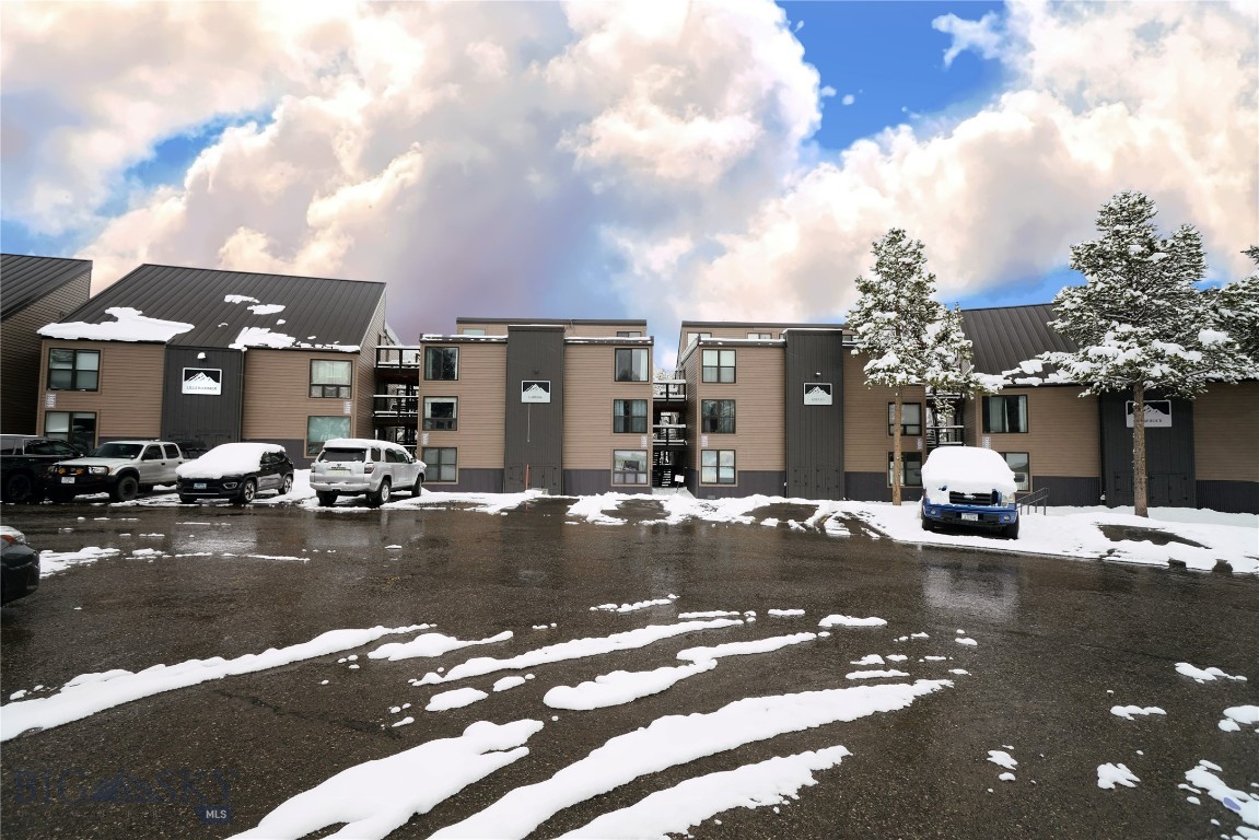 Hill Condos - Residential