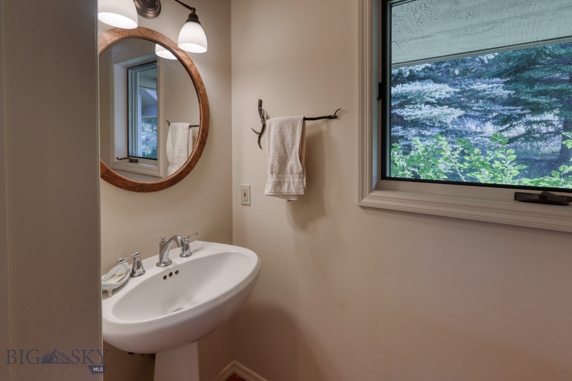 Sweetgrass Hill - Residential