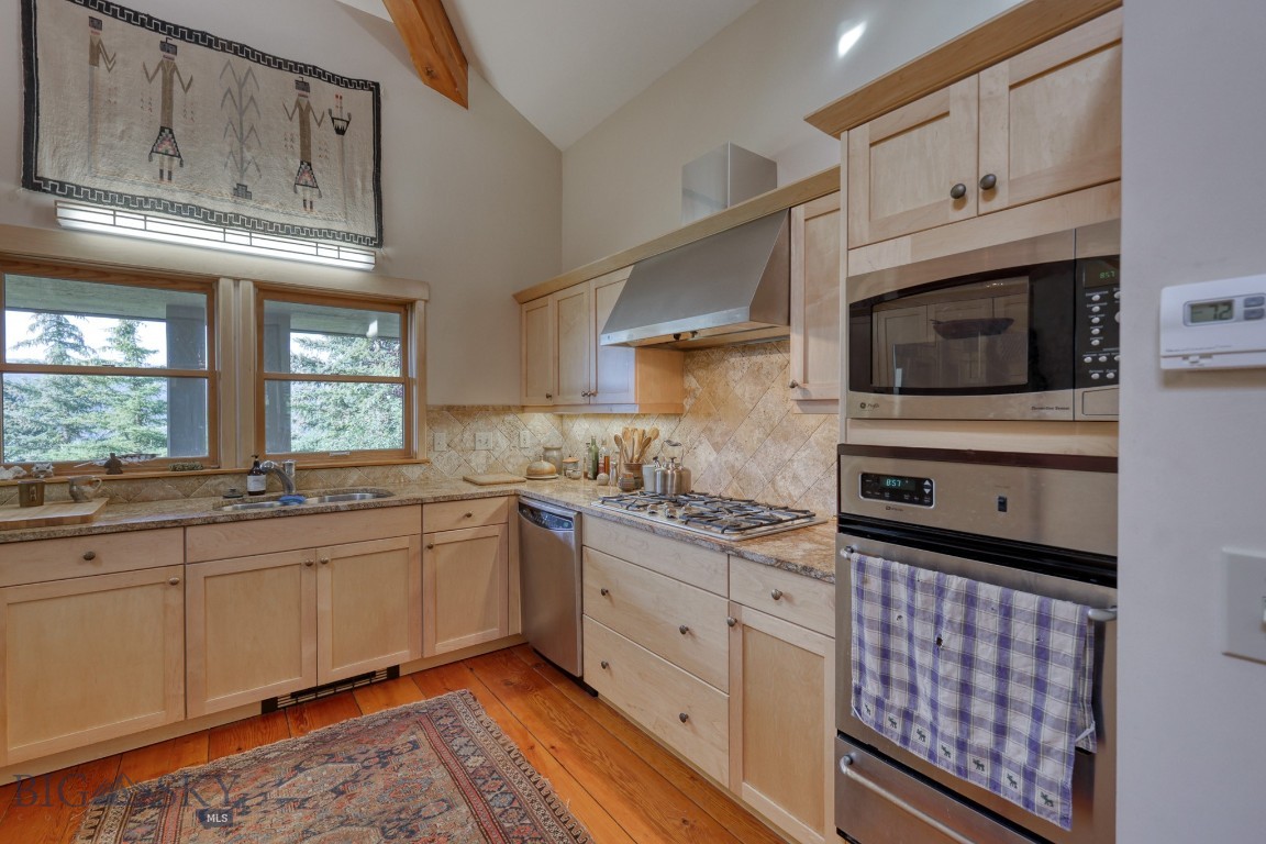 Sweetgrass Hill - Residential