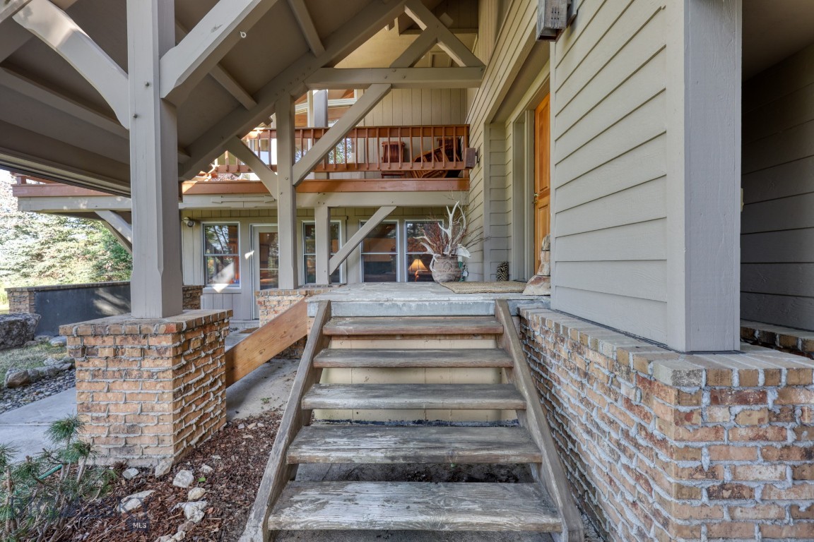 Sweetgrass Hill - Residential