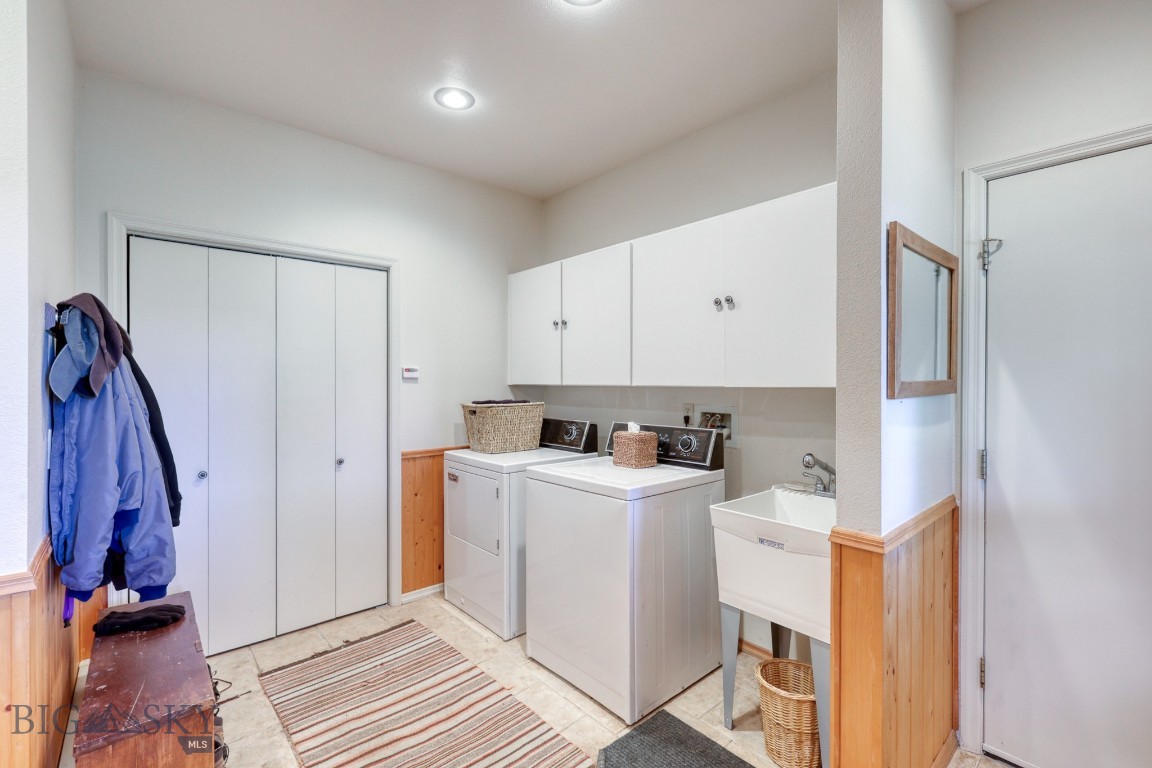 Sweetgrass Hill - Residential
