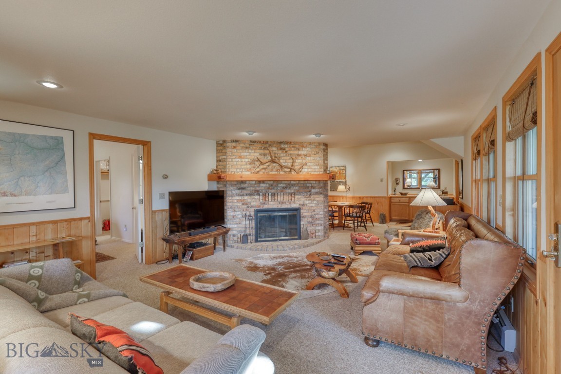 Sweetgrass Hill - Residential