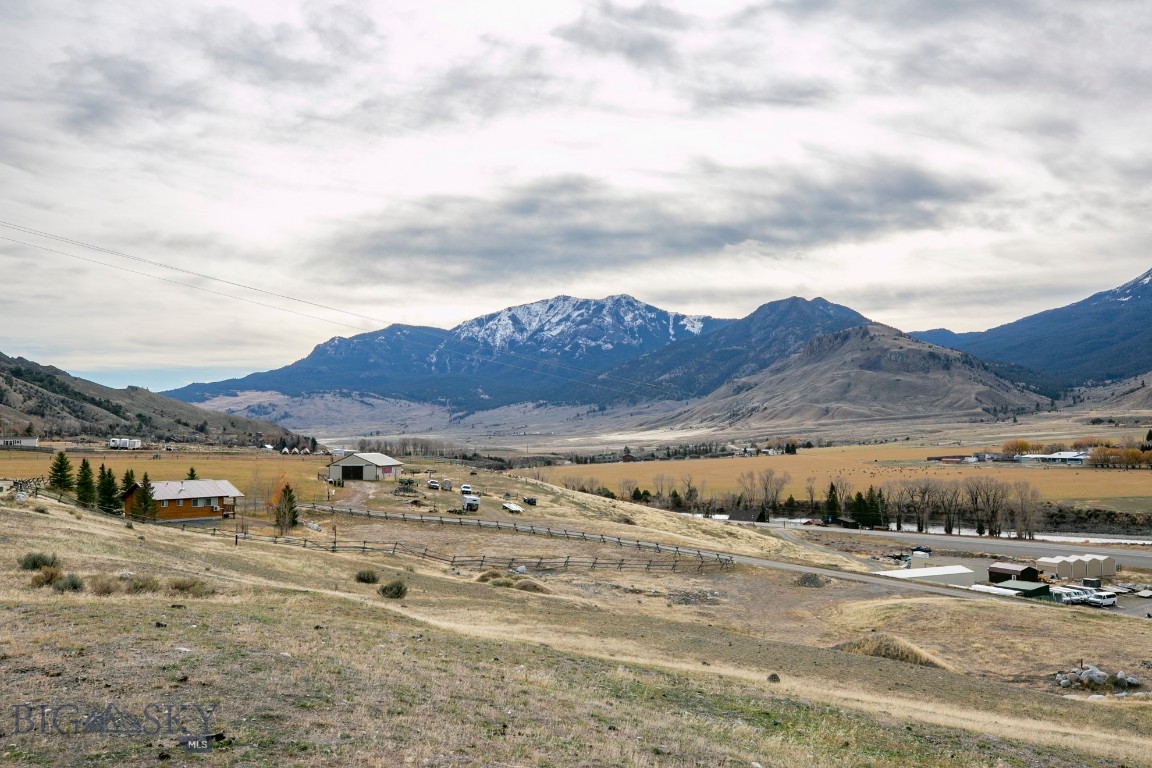 NHN Maiden Basin Road