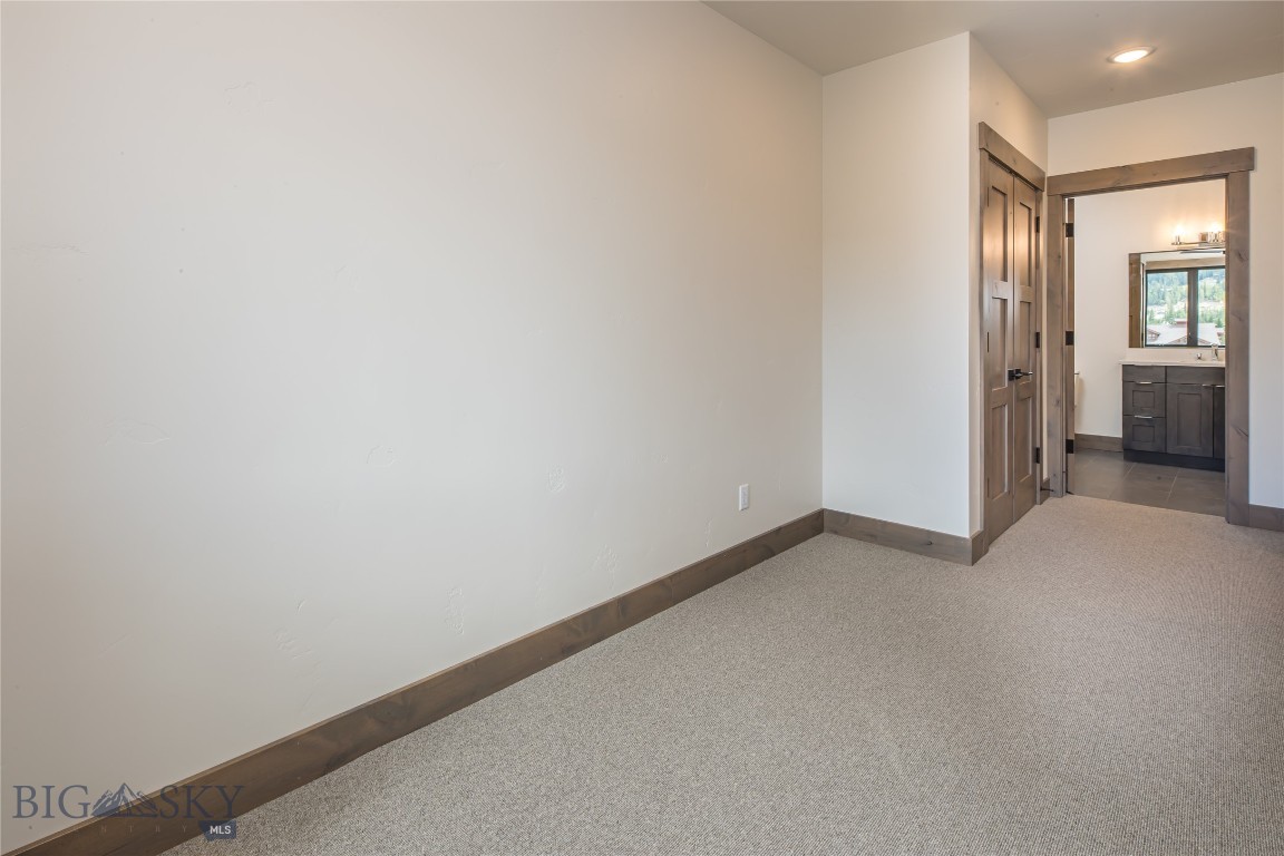 Mountain Lake Condos - Residential