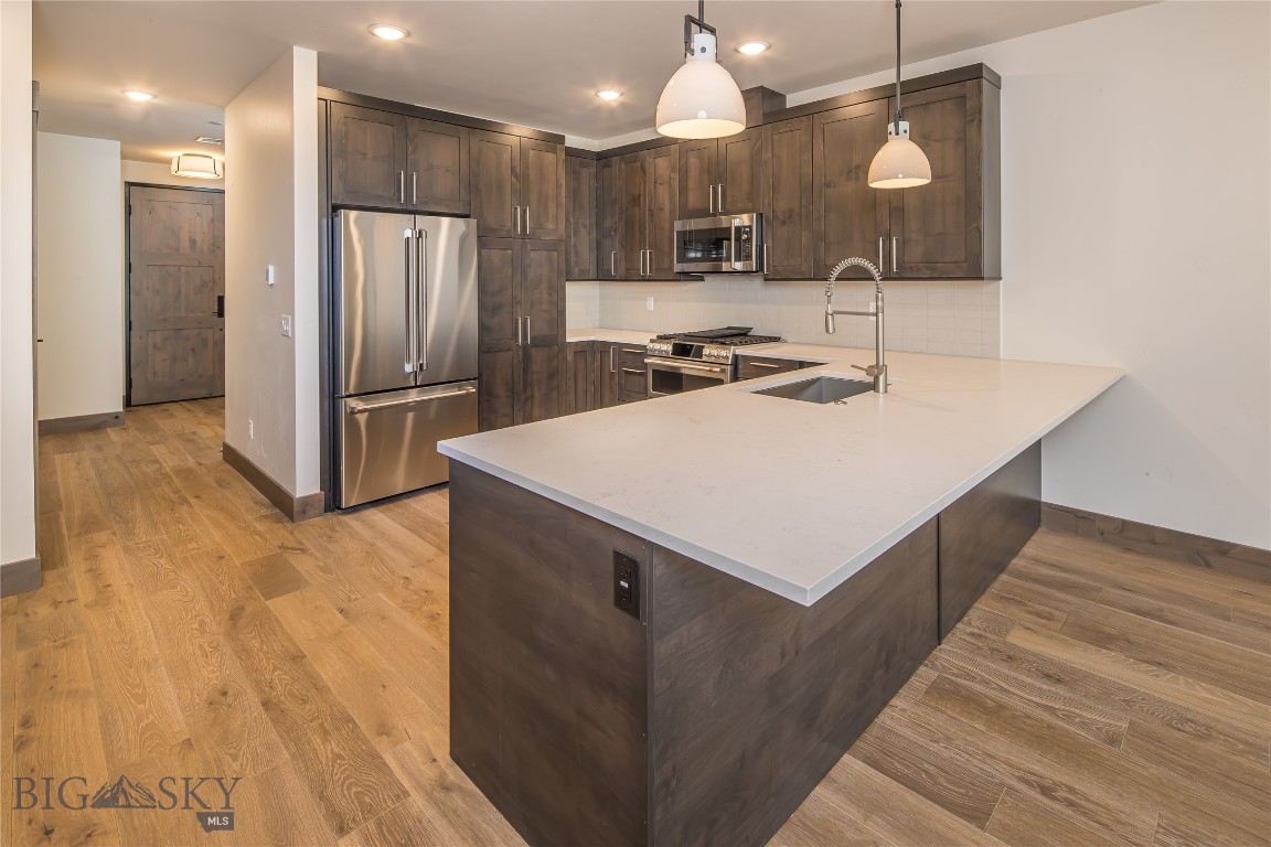 Mountain Lake Condos - Residential