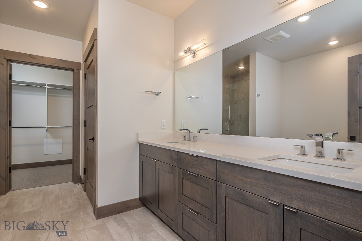 Mountain Lake Condos - Residential