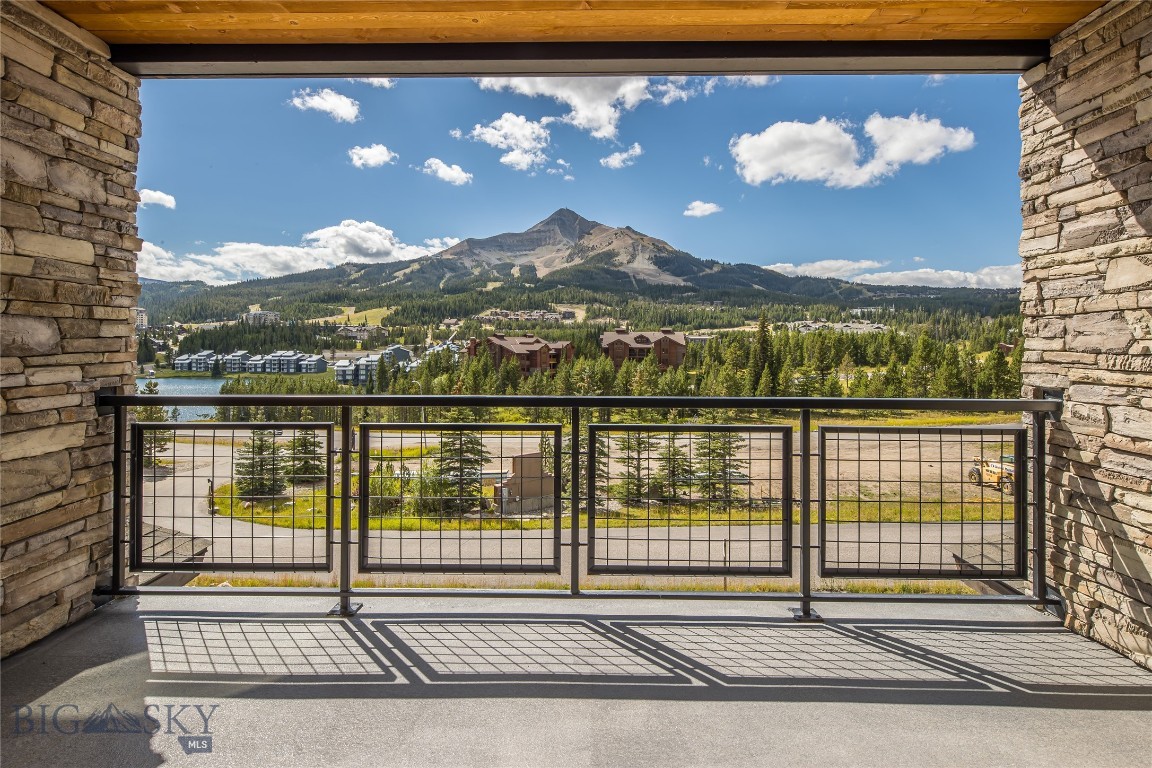 Mountain Lake Condos - Residential