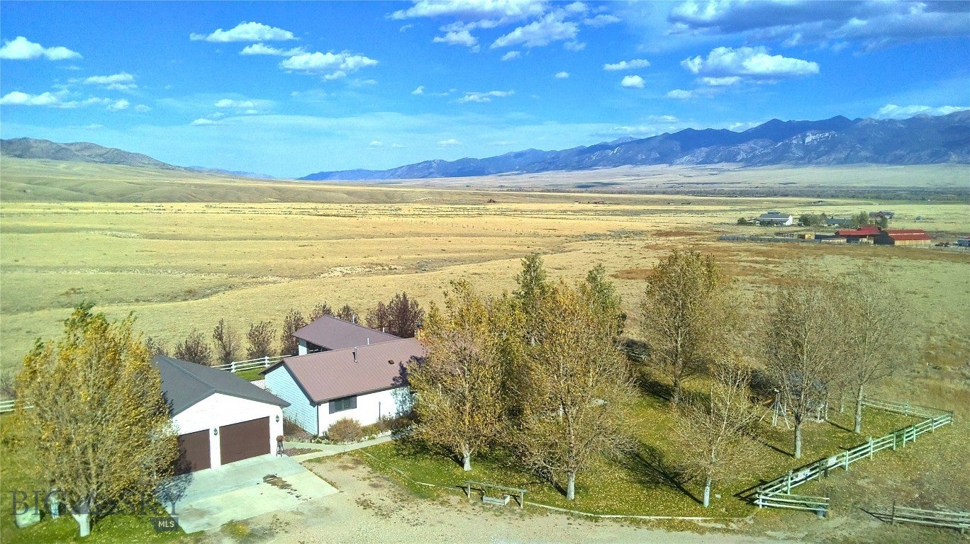 38 Sundust Lane