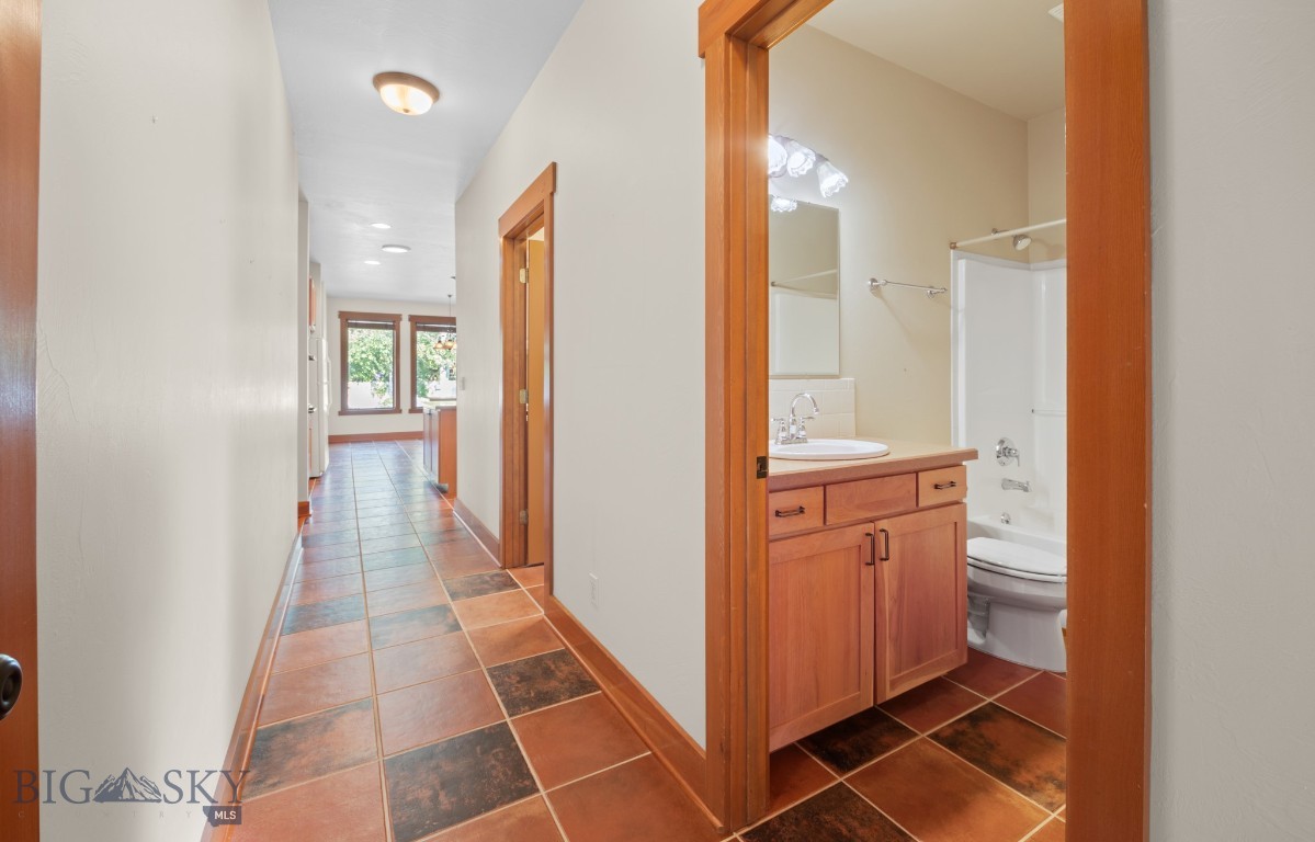 West Park Manor - Residential