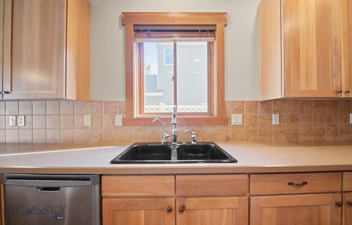 West Park Manor - Residential