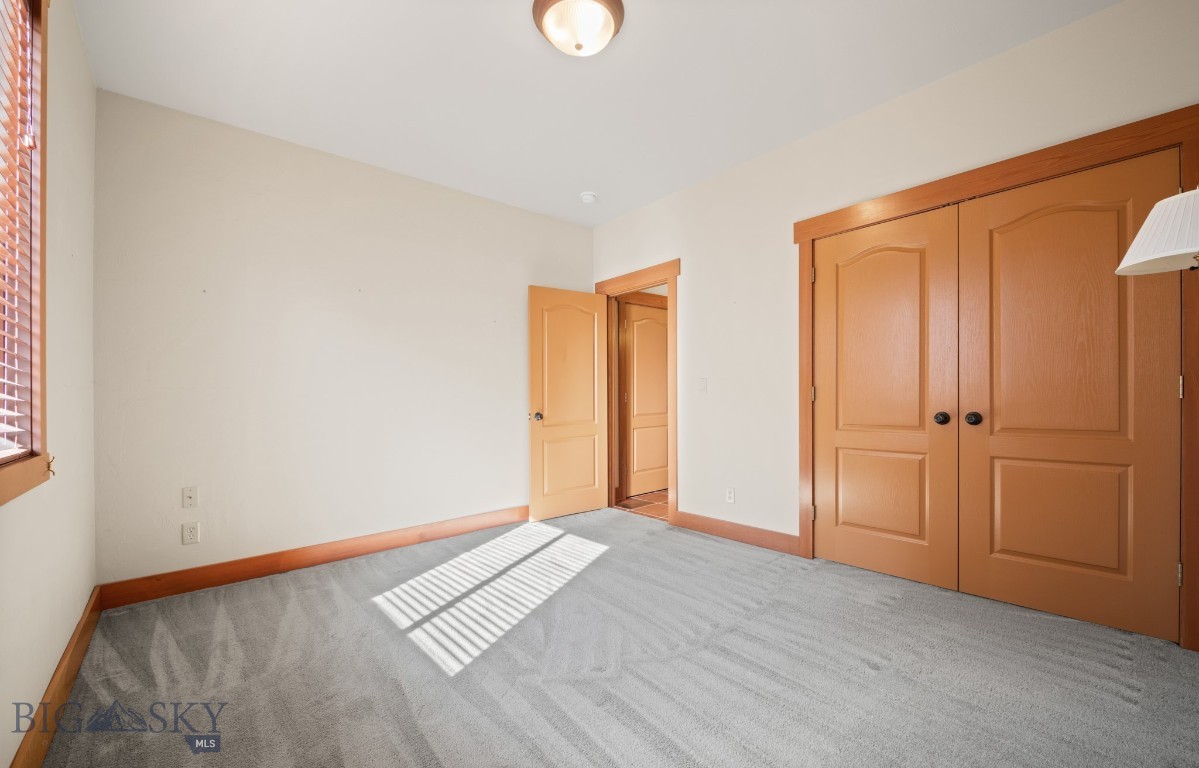 West Park Manor - Residential
