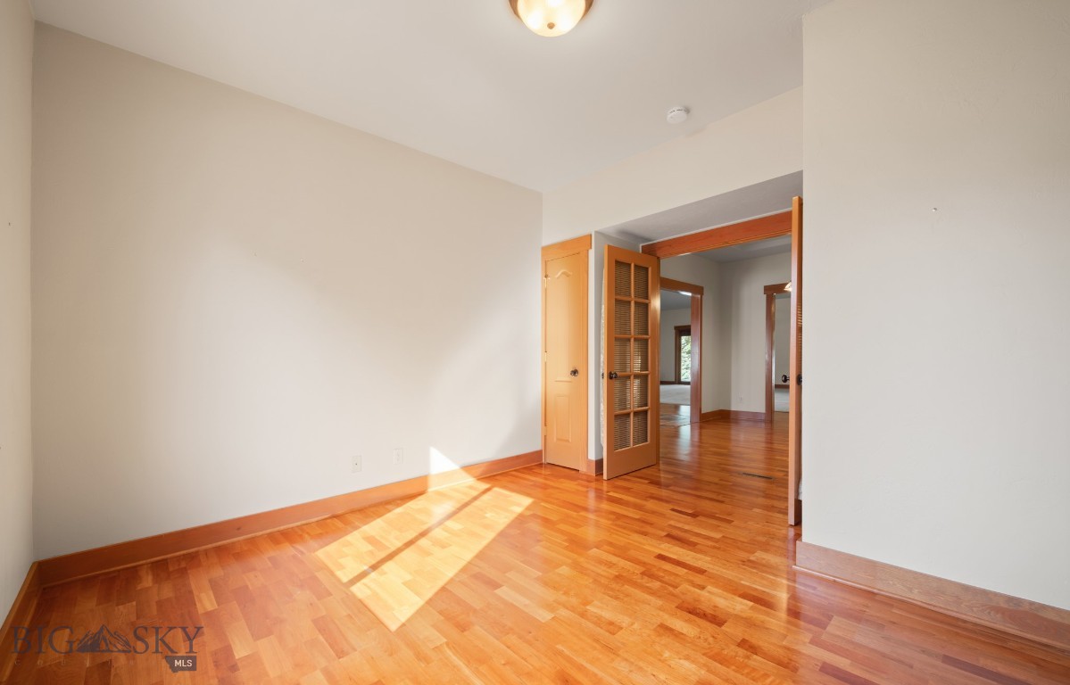 West Park Manor - Residential