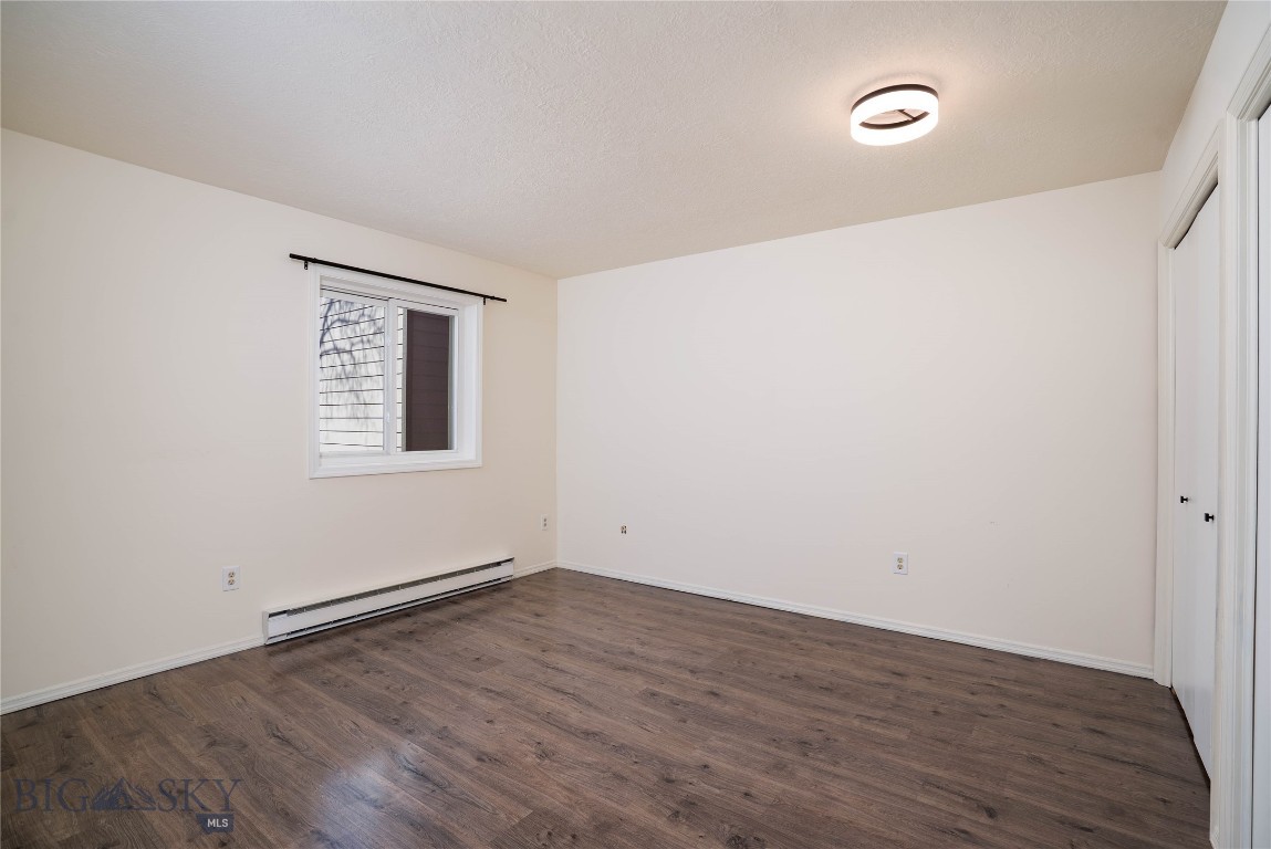 Maple Leaf Condo - Residential