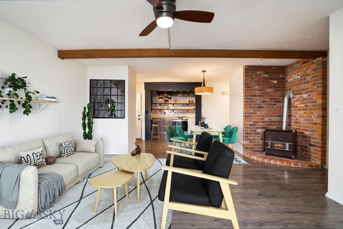 Maple Leaf Condo - Residential