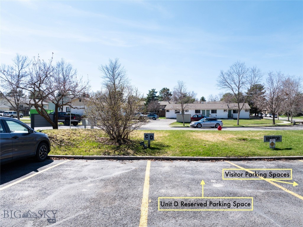 Maple Leaf Condo - Residential