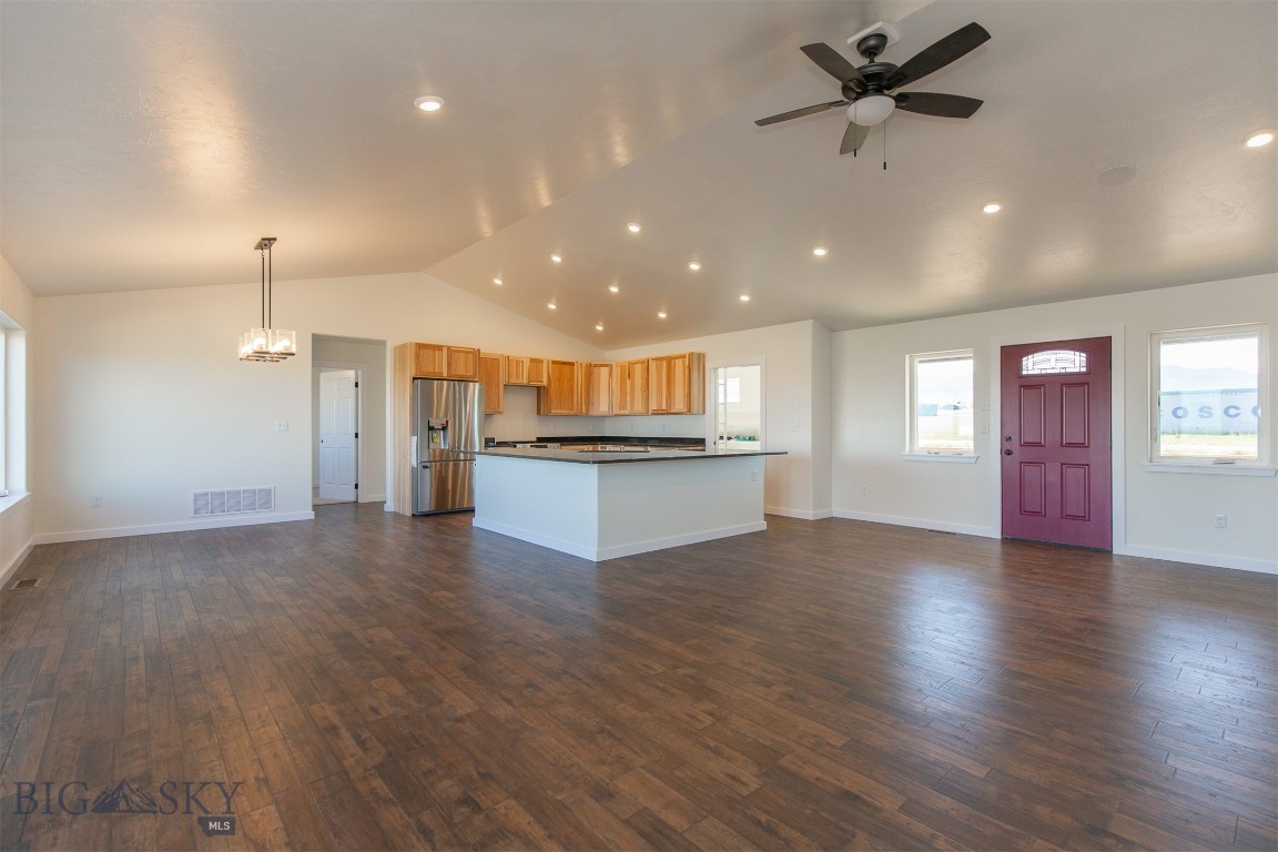 18 Turquoise Lane