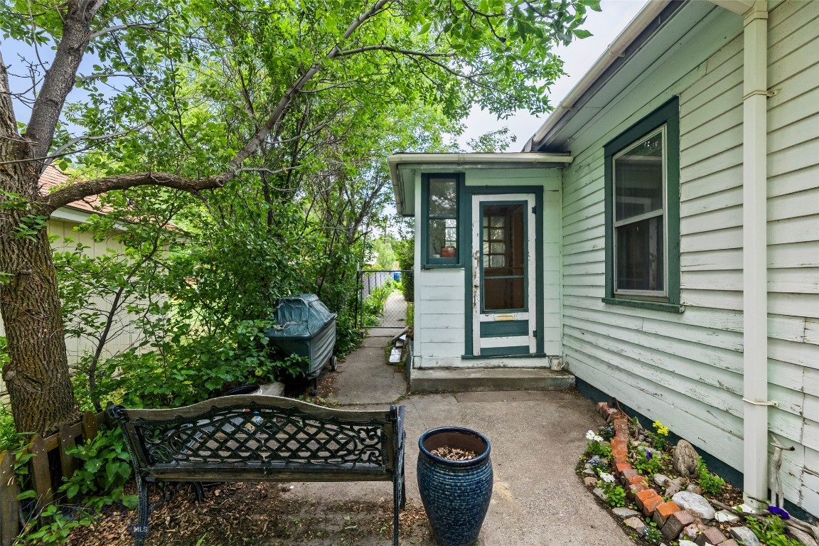 523 N I Street