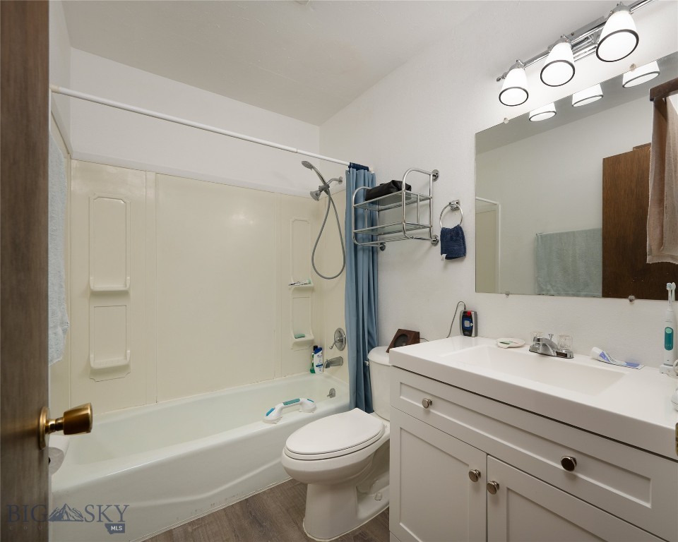 Leclair - Residential Income