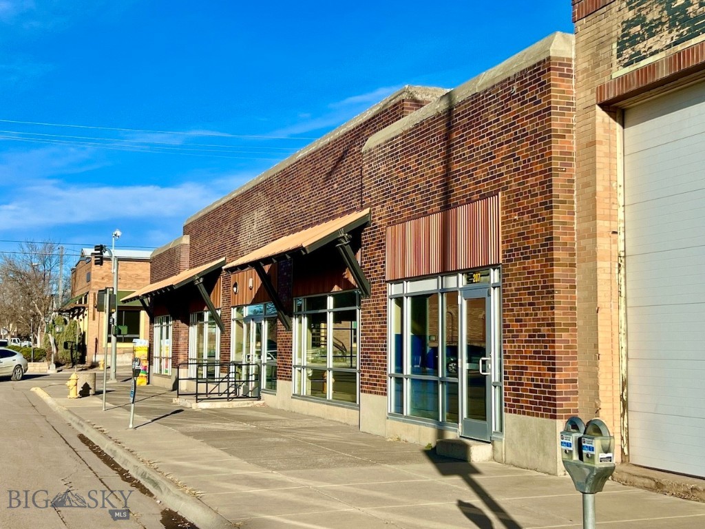 201 & 207 2nd Avenue S