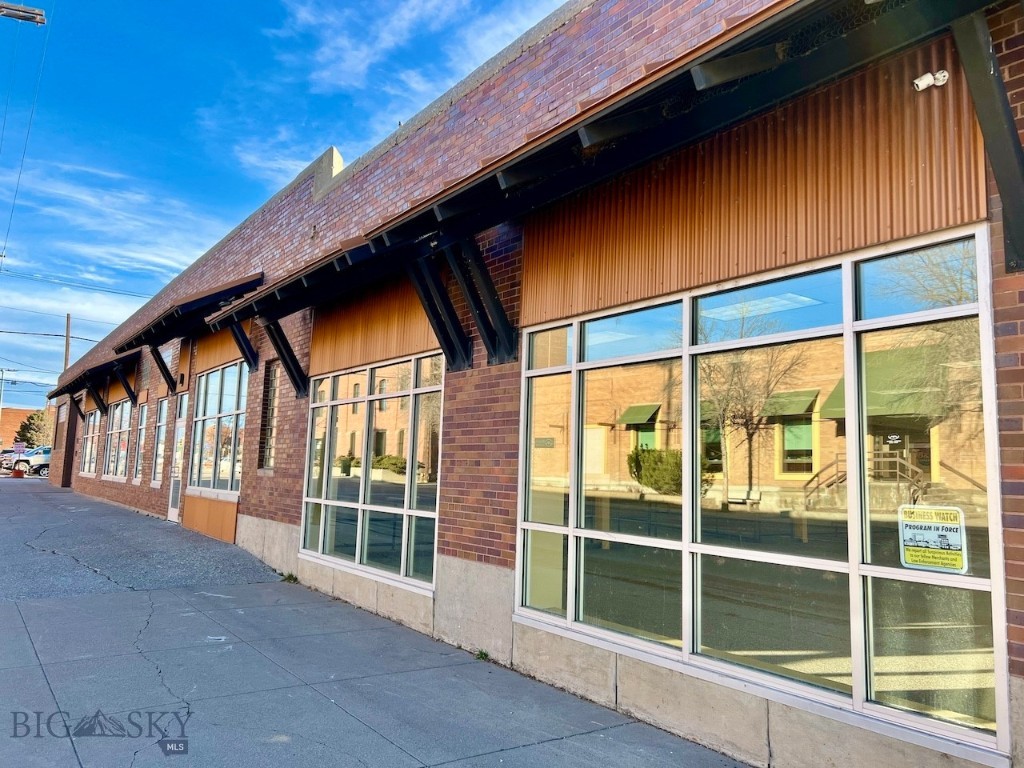 201 & 207 2nd Avenue S