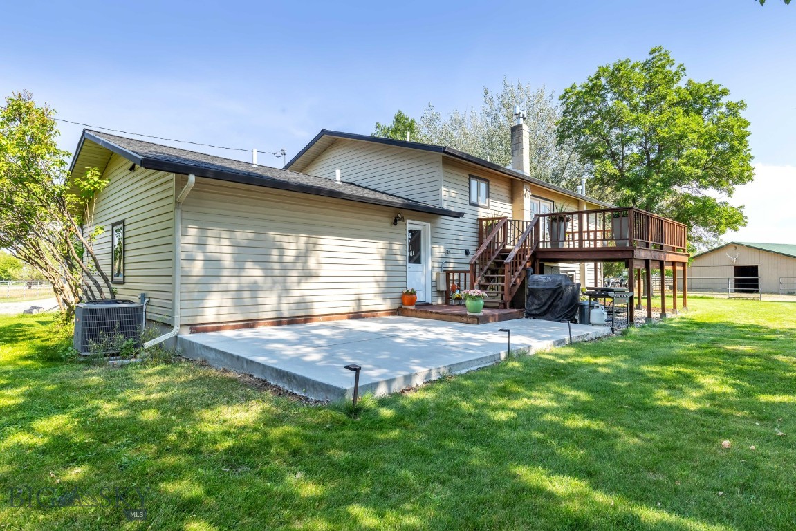 Manhattan, Montana 59741, United States, 5 Bedrooms Bedrooms, ,3 BathroomsBathrooms,Residential,Pending,204771