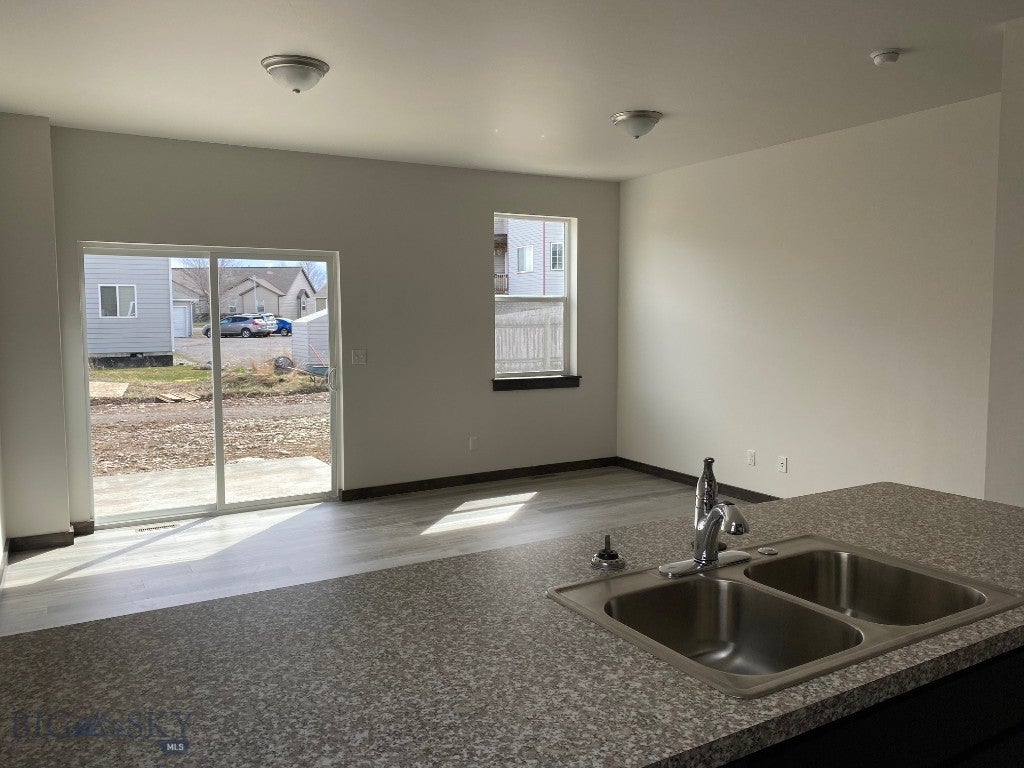 1516 Butler Creek