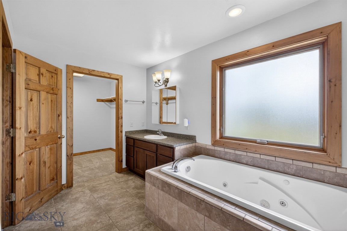 Sky View in Ennis - Residential