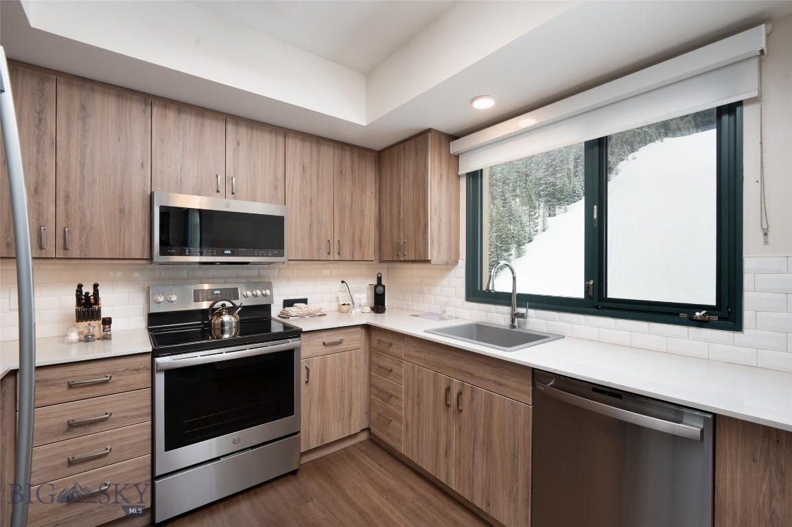 Summit Hotel Condo - Residential