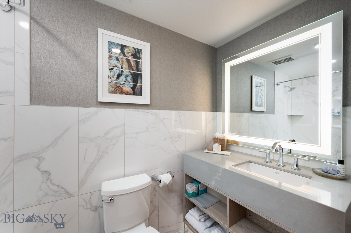 Summit Hotel Condo - Residential