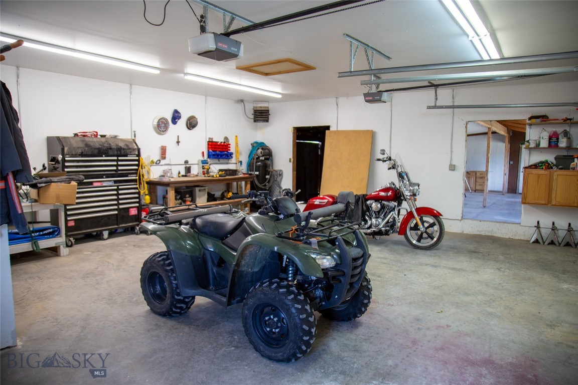 Antelope Meadows - Residential