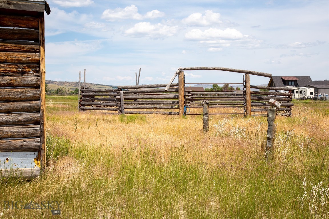 Antelope Meadows - Residential