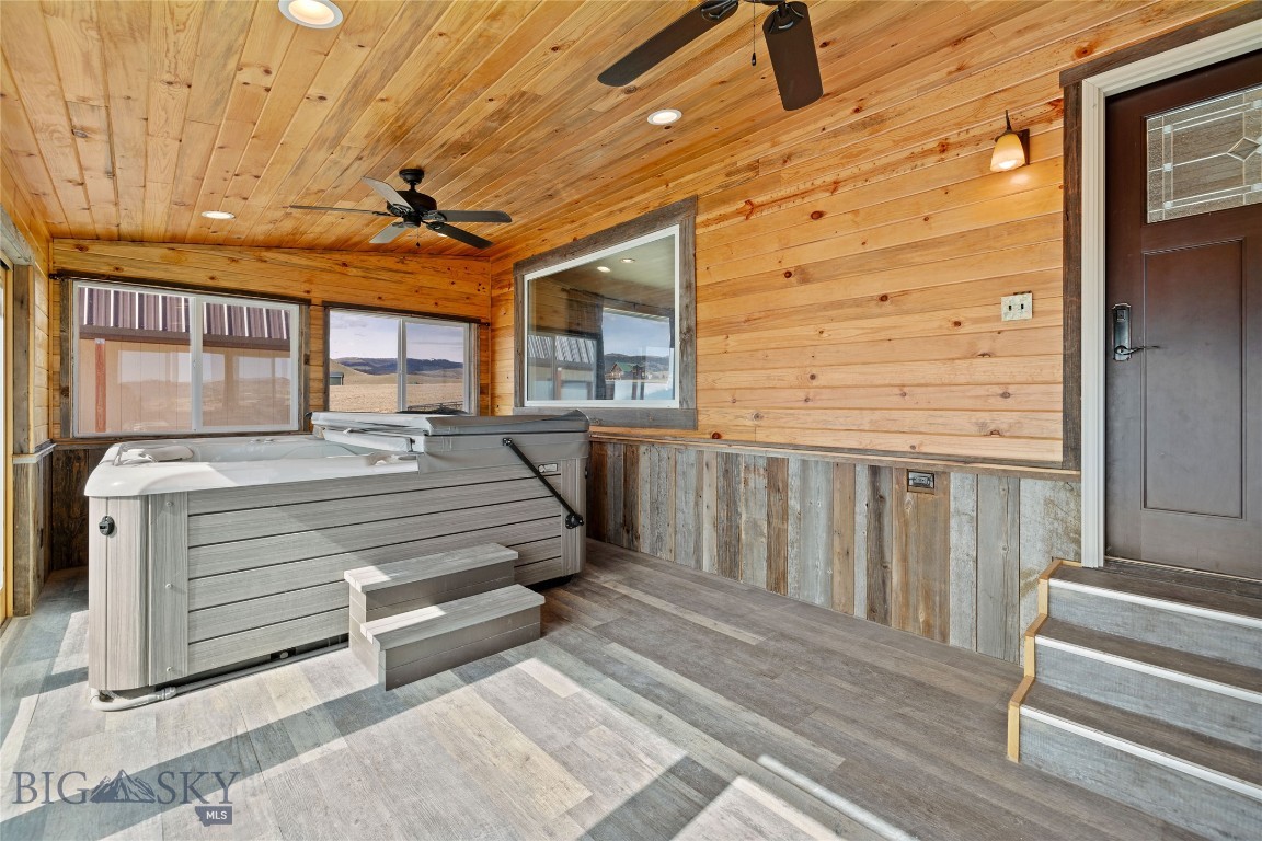 Virginia City Ranches - Residential