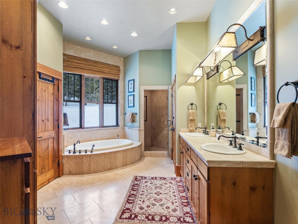 Big Sky, Montana 59716, United States, 5 Bedrooms Bedrooms, ,5 BathroomsBathrooms,Residential,Contingent,26422