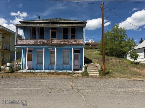 Photo of 19 E Center Street, Butte, MT 59701 (MLS # 411940)