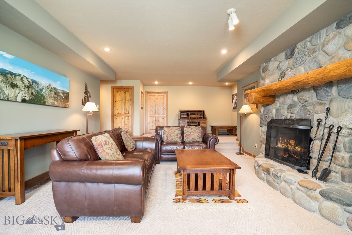 Eagle Rock Reserve - Residential