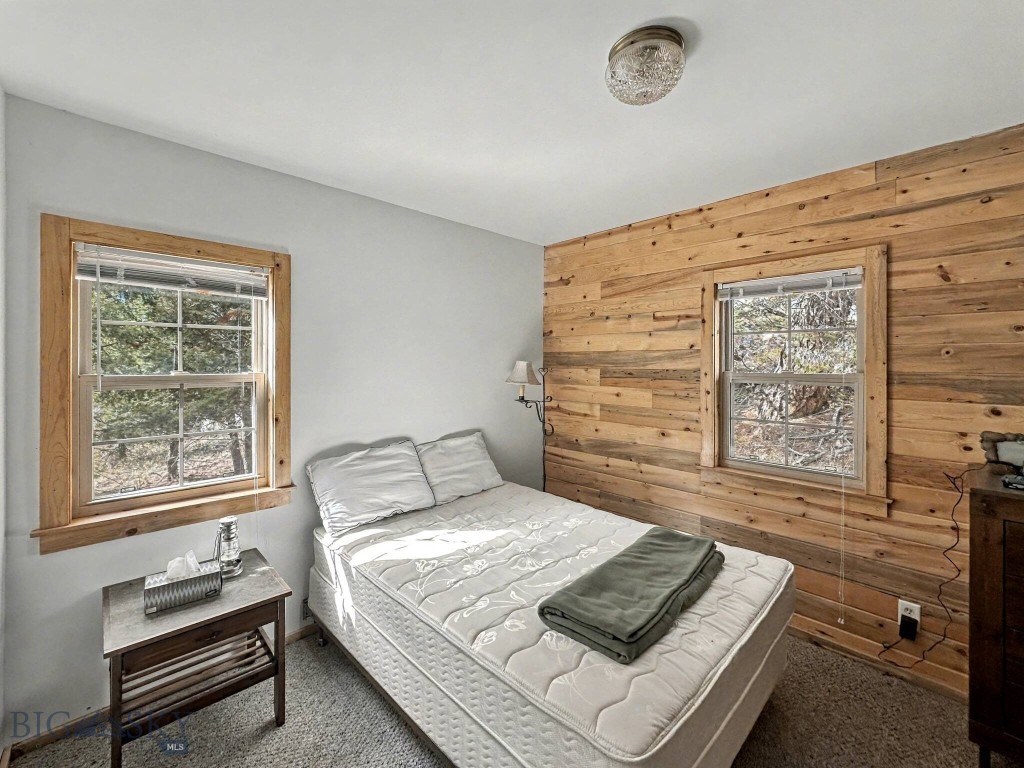 Shining Mountain Unit III - Residential