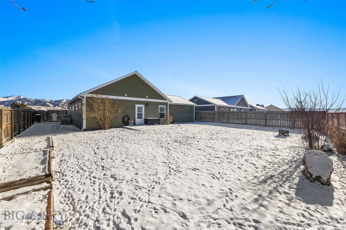 1019 Powers Boulevard