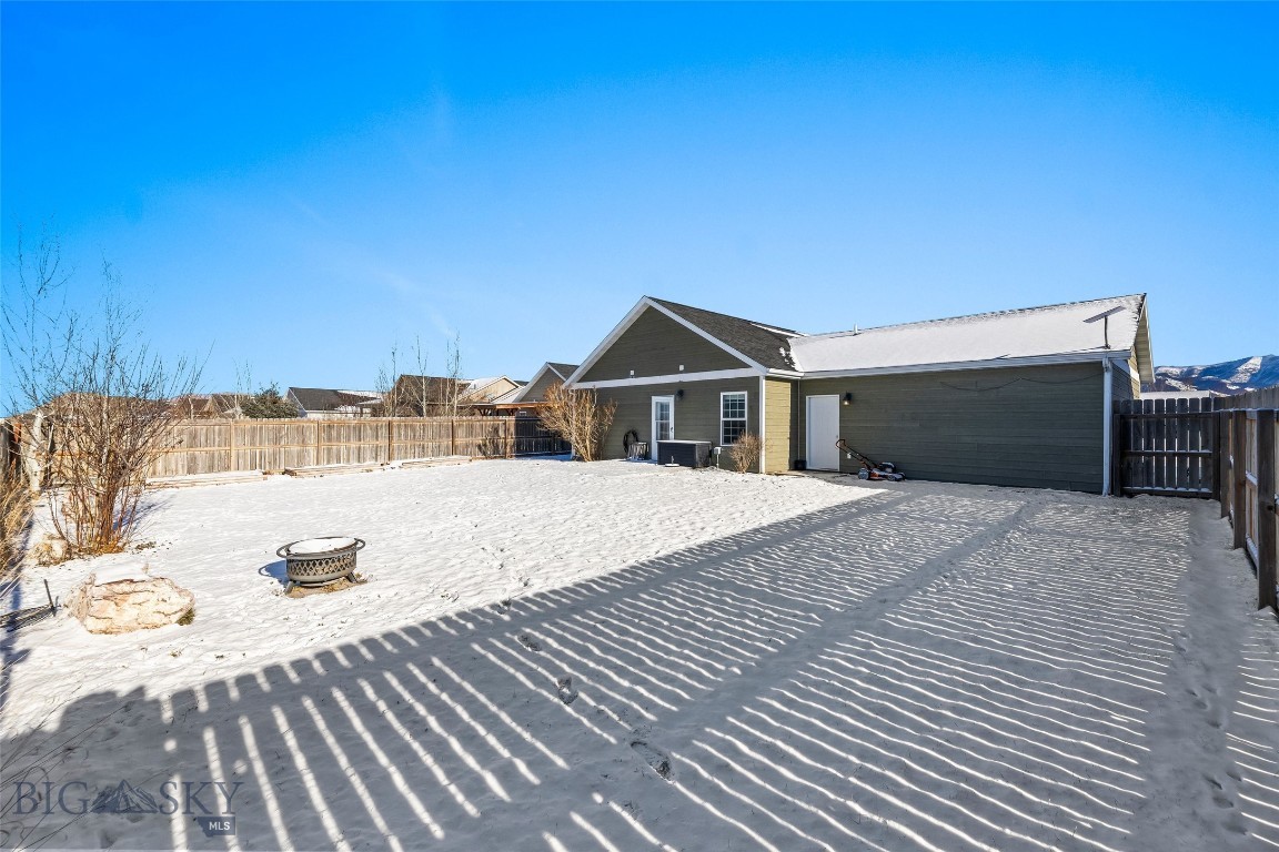 1019 Powers Boulevard